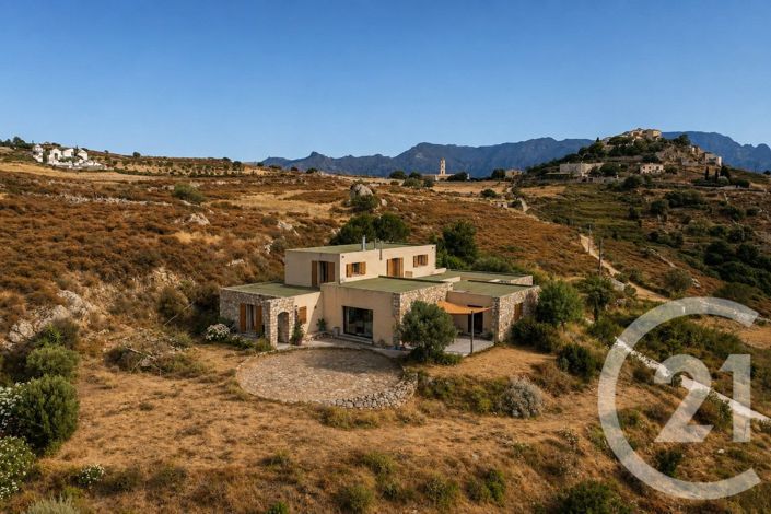 Image No.25-5 Bed House for sale