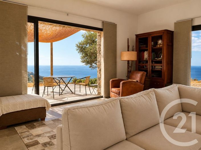 Image No.3-5 Bed House for sale