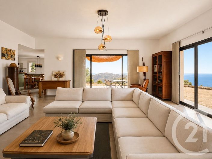 Image No.5-5 Bed House for sale