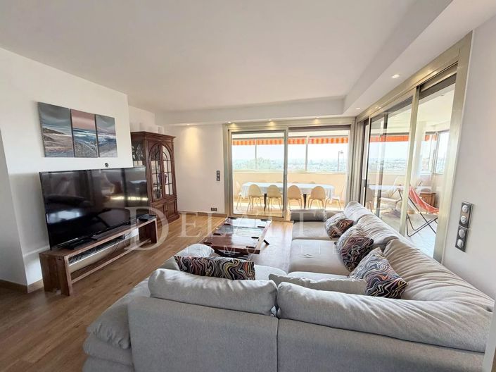 Image No.6-3 Bed Apartment for sale