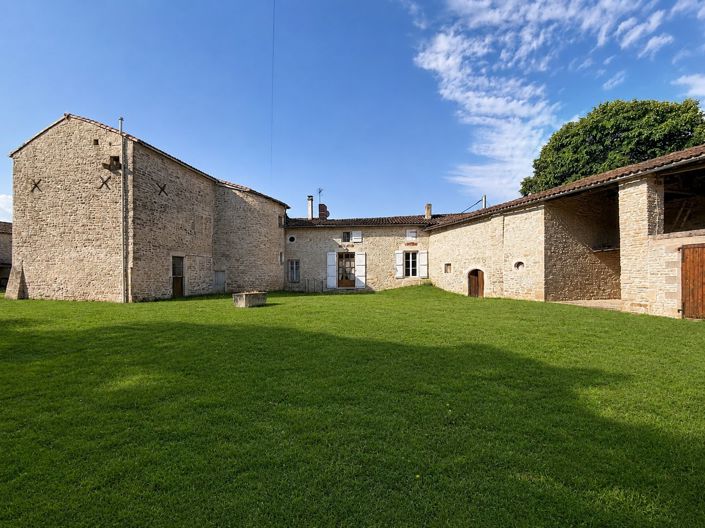 Image No.2-2 Bed House for sale