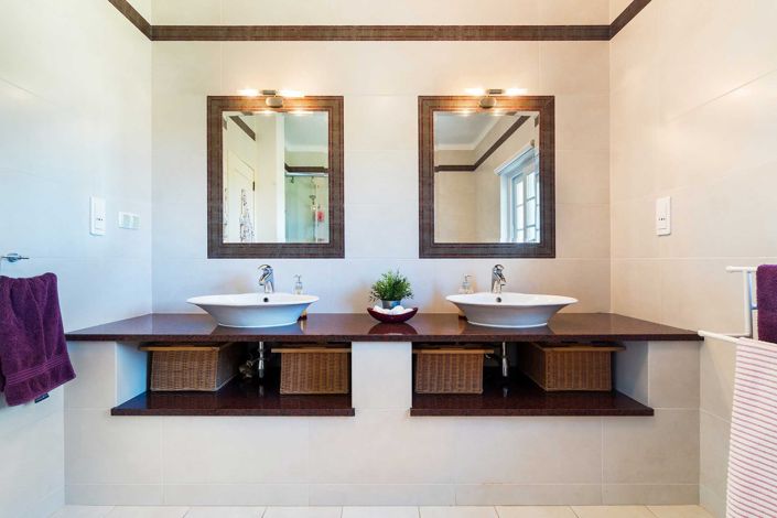 Image No.36-4 Bed House for sale