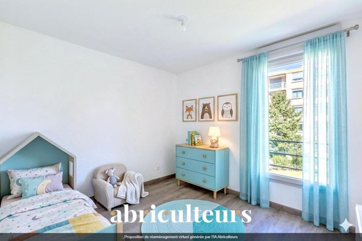 Image No.14-3 Bed Apartment for sale