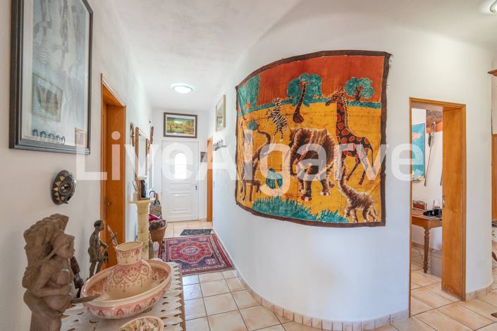 Image No.34-4 Bed House for sale