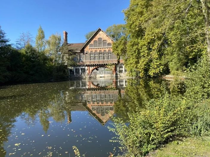 Image No.5-House for sale