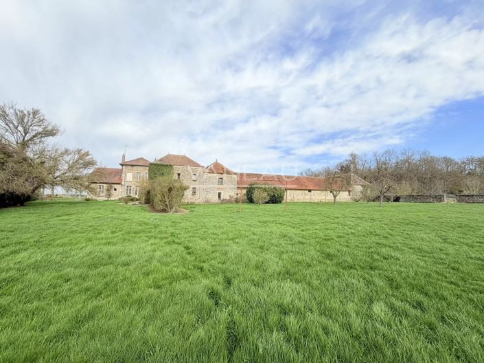 Image No.32-House for sale