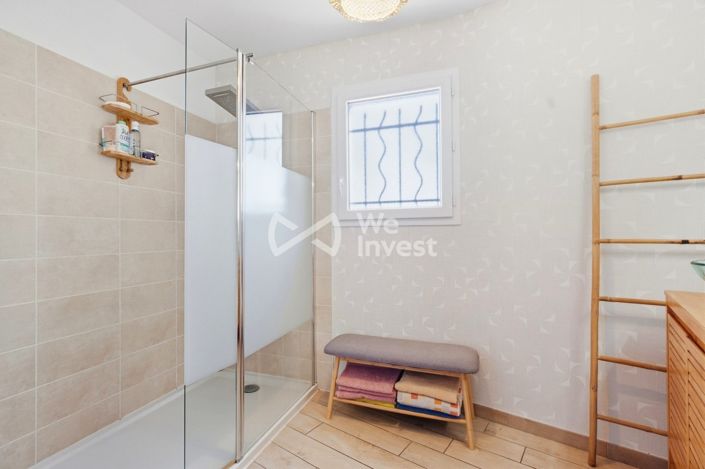 Image No.12-3 Bed House for sale