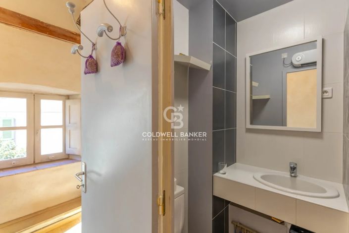 Image No.20-3 Bed Apartment for sale