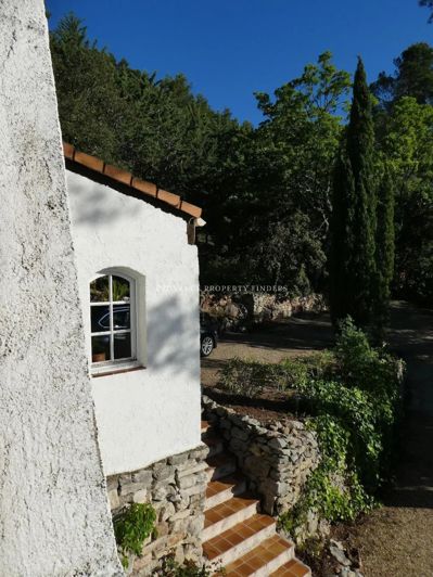 Image No.27-5 Bed House for sale