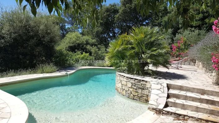 Image No.33-5 Bed House for sale