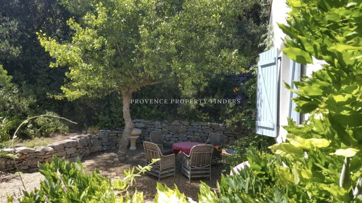 Image No.7-5 Bed House for sale