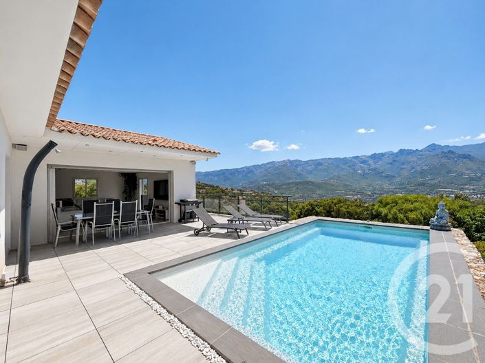 Image No.4-4 Bed House for sale