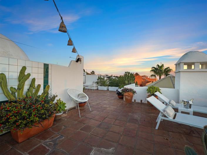 Image No.11-2 Bed Duplex for sale