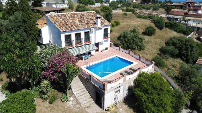 Image No.2-5 Bed Villa / Detached for sale