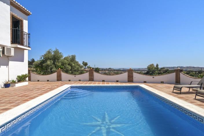 Image No.31-5 Bed Villa / Detached for sale