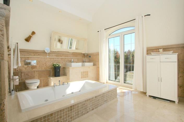 Image No.12-5 Bed Villa / Detached for sale