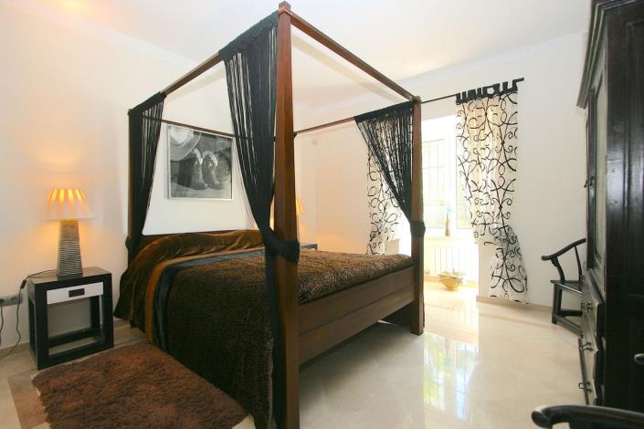 Image No.16-5 Bed Villa / Detached for sale