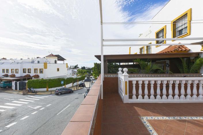 Image No.8-Maison de ville de 6 chambres à vendre à Marbella