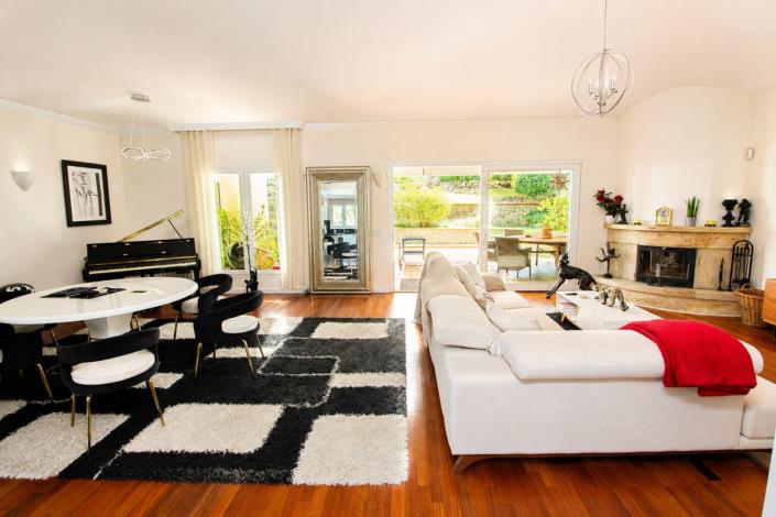 Image No.7-6 Bed Villa / Detached for sale