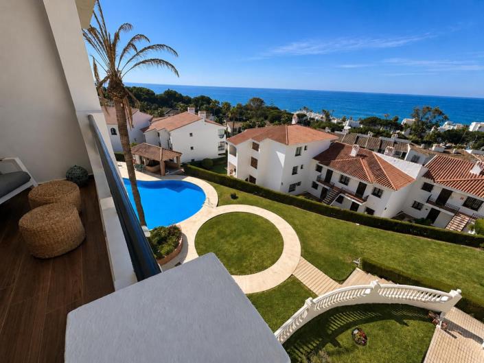 Image No.20-2 Bed Apartment for sale