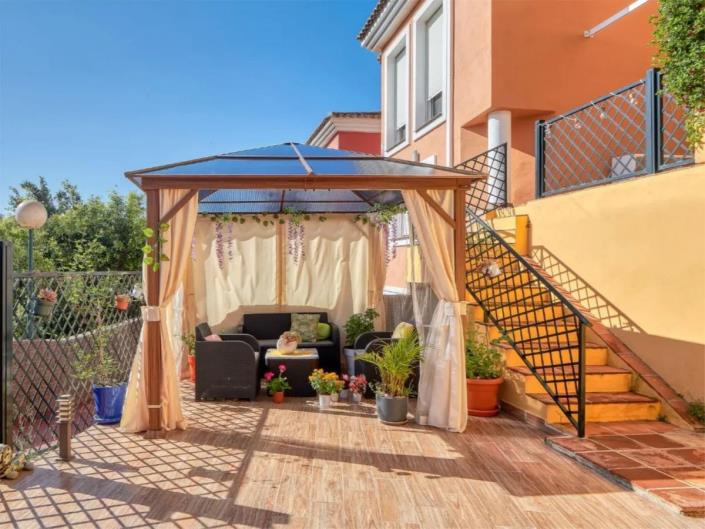 Image No.7-3 Bed Townhouse for sale