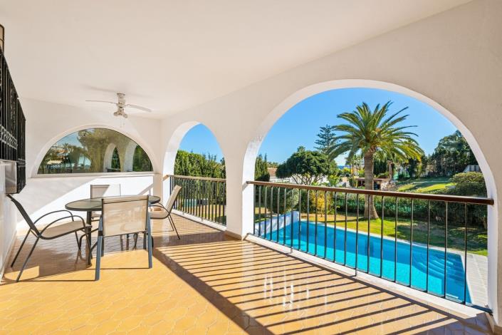 Image No.10-5 Bed Villa / Detached for sale