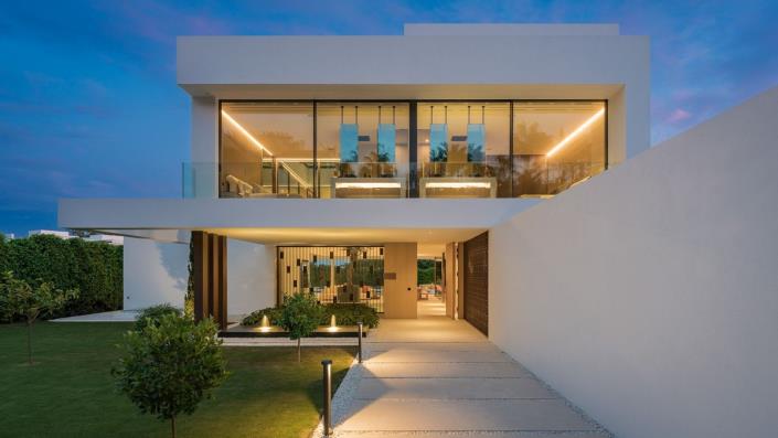 Image No.14-5 Bed Villa / Detached for sale