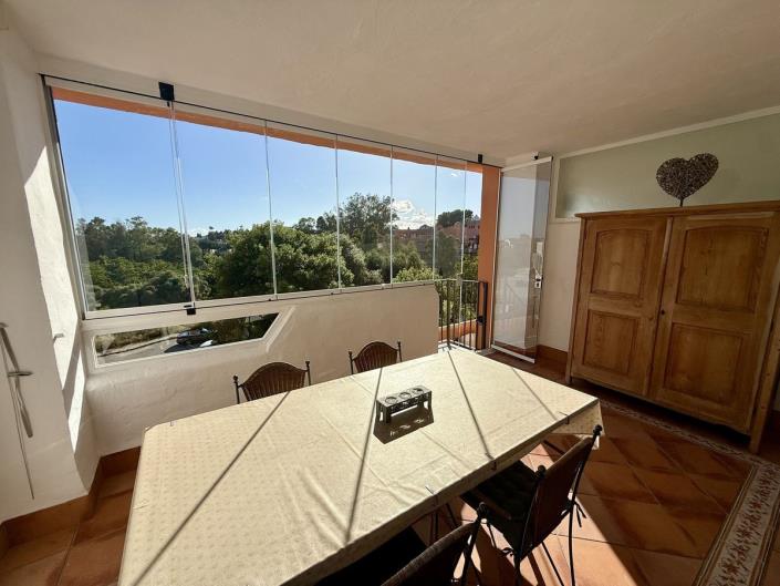 Image No.14-5 Bed Townhouse for sale
