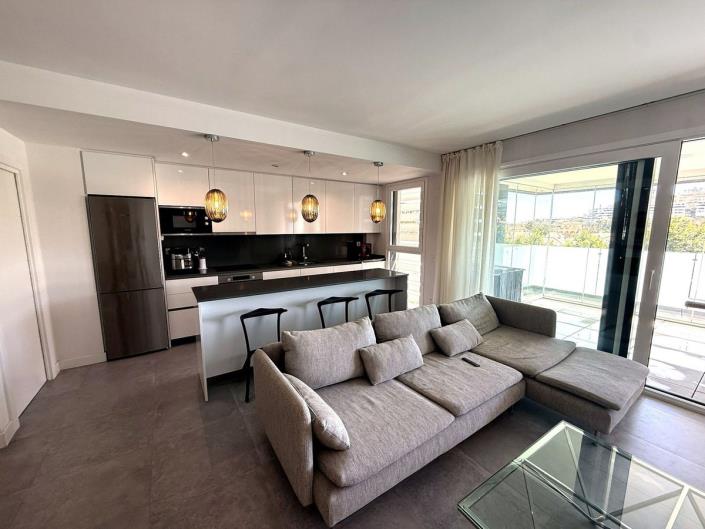 Image No.6-3 Bed Apartment for sale