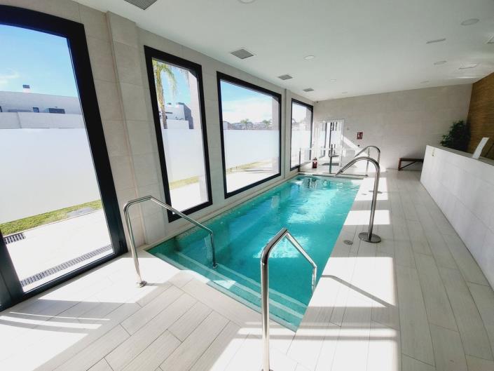 Image No.20-3 Bed Apartment for sale