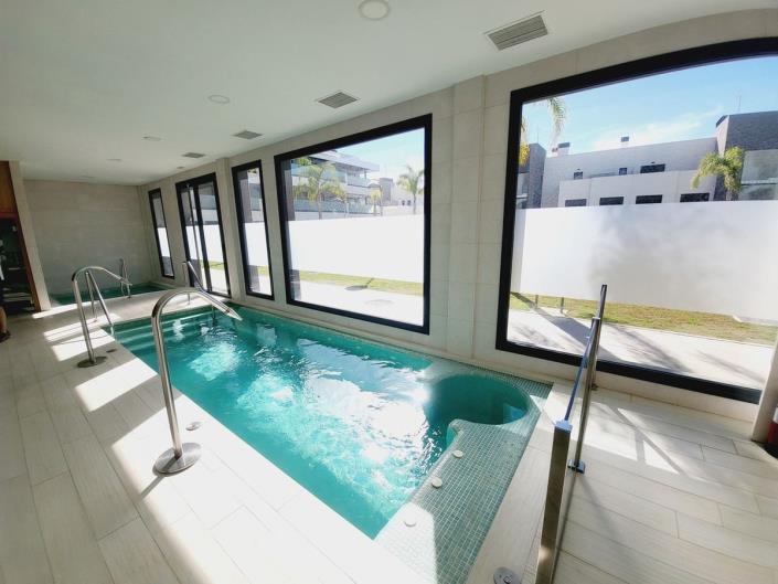 Image No.21-3 Bed Apartment for sale