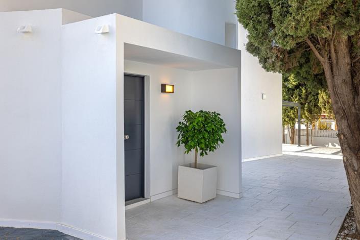 Image No.17-3 Bed Villa / Detached for sale