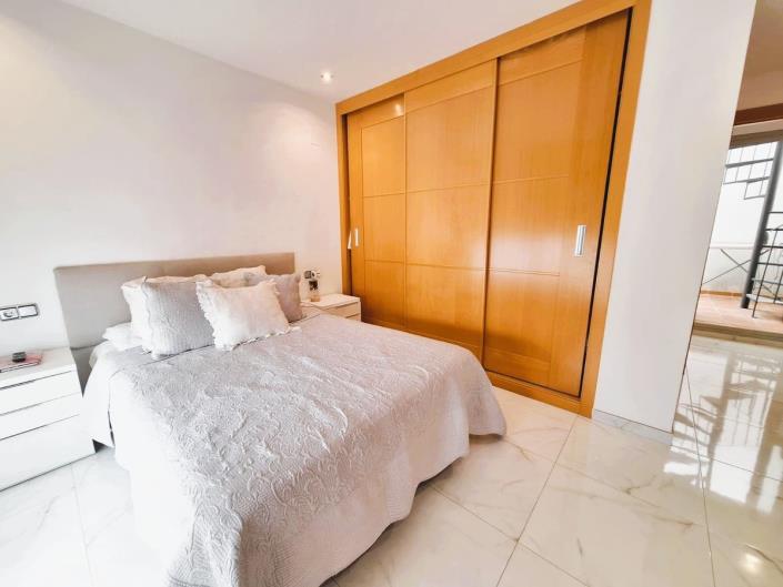 Image No.22-3 Bed Penthouse for sale