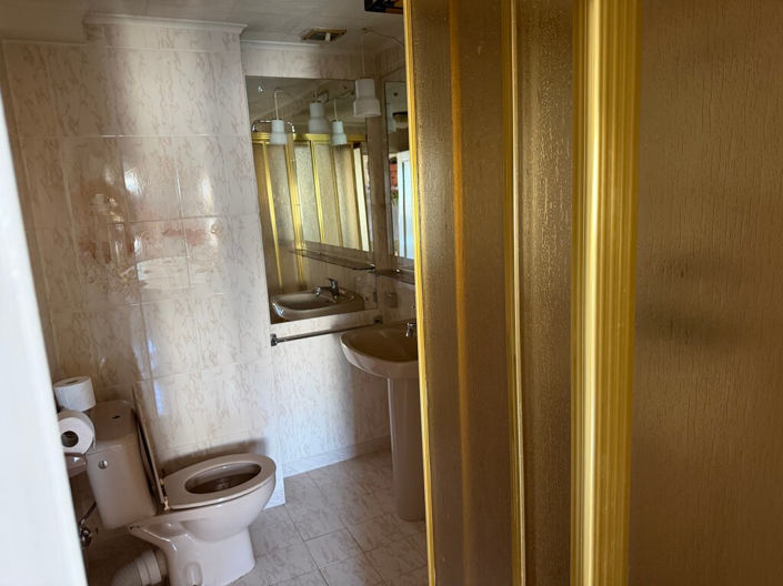 Image No.8-3 Bed Apartment for sale