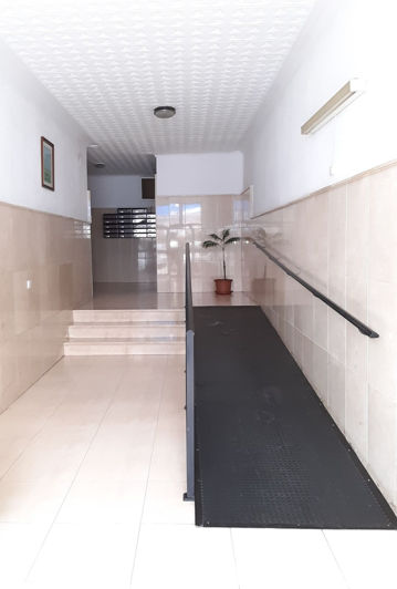 Image No.39-4 Bed Apartment for sale