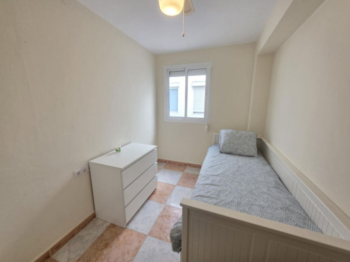 Image No.15-3 Bed Apartment for sale