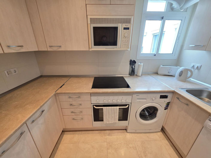 Image No.8-3 Bed Apartment for sale