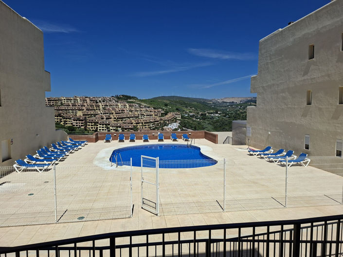 Image No.3-3 Bed Apartment for sale