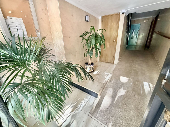 Image No.2-4 Bed Apartment for sale