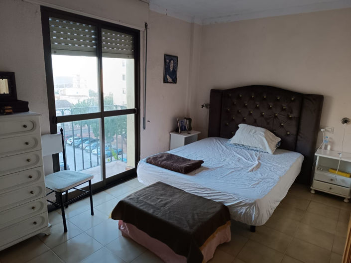Image No.2-4 Bed Apartment for sale