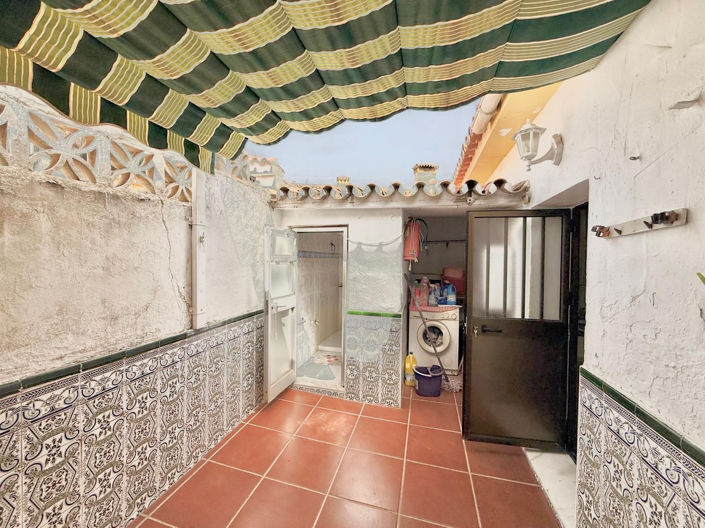 Image No.4-4 Bed Villa for sale