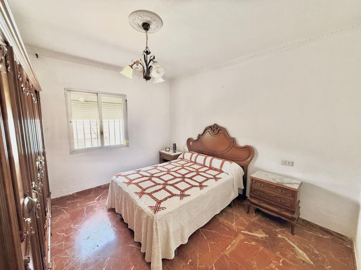 Image No.8-4 Bed Villa for sale