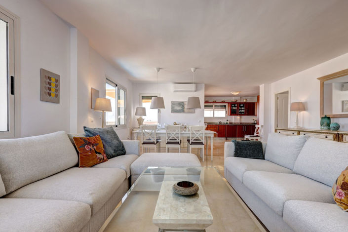 Image No.40-3 Bed Apartment for sale