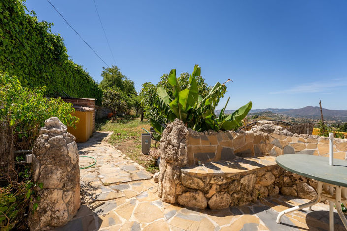 Image No.37-4 Bed Villa for sale