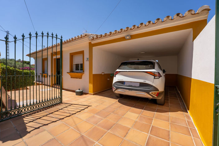 Image No.40-4 Bed Villa for sale