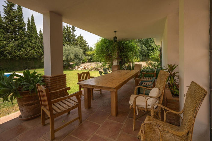 Image No.4-6 Bed Villa for sale