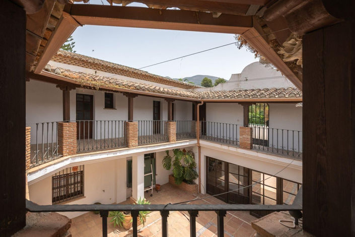 Image No.49-6 Bed Villa for sale