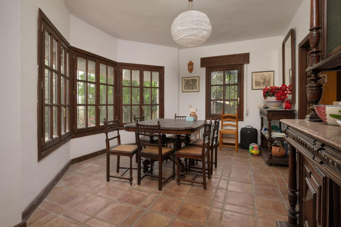 Image No.6-6 Bed Villa for sale