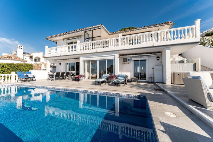Image No.13-6 Bed Villa for sale