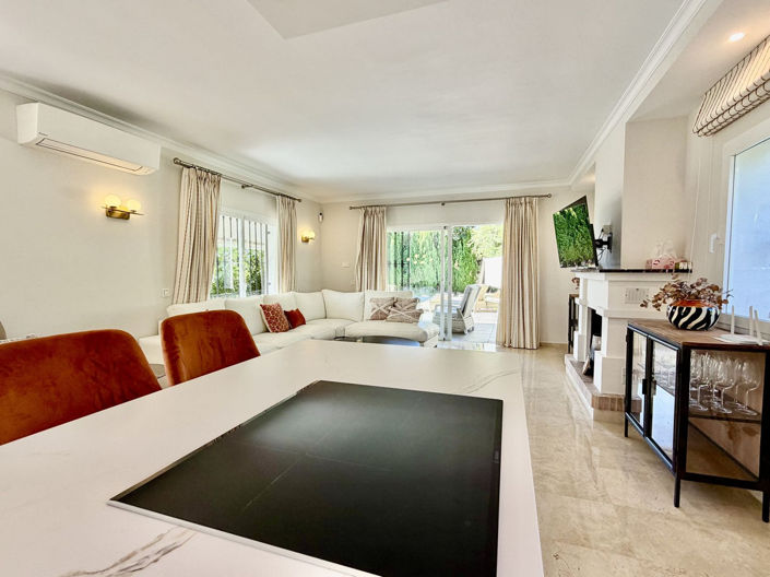 Image No.11-4 Bed Villa for sale